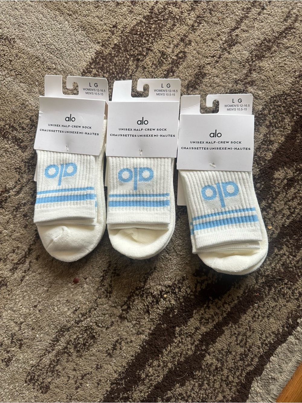 ALO Yoga Men’s White Crew Socks with Light Blue Stripes - 3 Pack